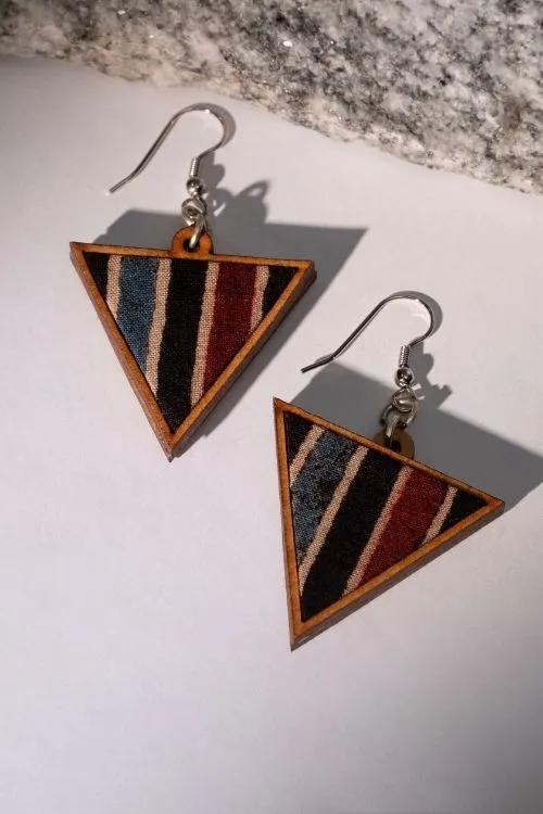 WHE Black Ajrakh Repurposed Fabric And Wood Triangular Necklace And Earrings - Image 4
