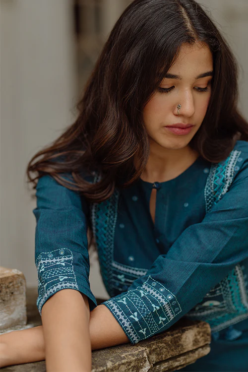 Okhai 'Eternity' Pure Cotton Hand Embroidered Kurta - Image 3