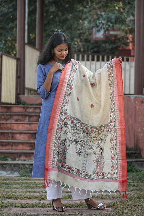 Diorama Designs Cotton Madhubani Handpainted Dupatta - Image 4