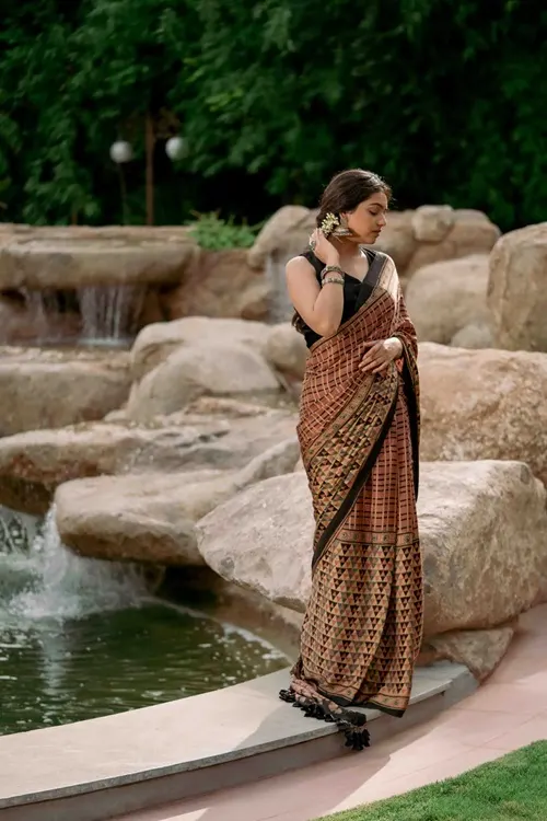 Craftroots Ajrakh All Over Floral Modal Saree With Tassels - Image 3