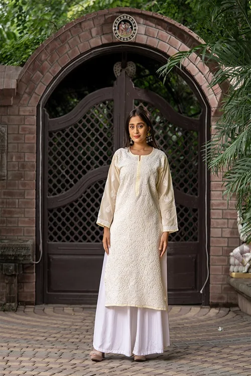 Craftroots All-Over Chikankari Embroidered Kurta - Image 5