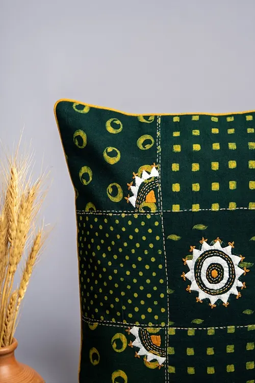Craftroots Block Printed Sun Flower Cushion Cover - Image 2