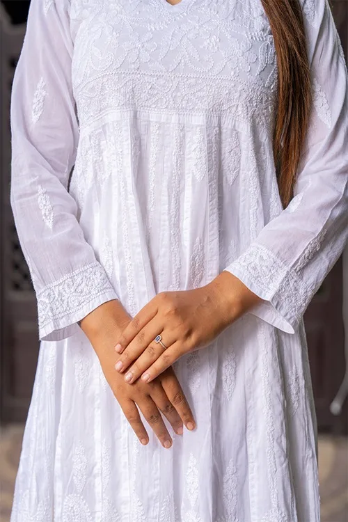 Craftroots Chikankari Knee-Length Flared Kurta - Image 4