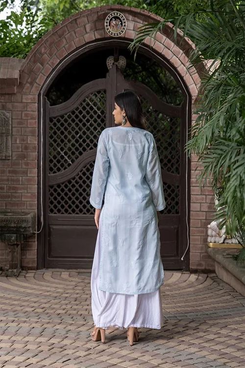 Craftroots Paisley Chikankari Kurta - Image 4