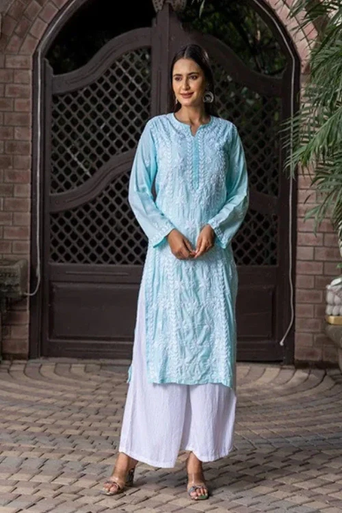 Craftroots Straight-Cut Chikan Kari Kurta - Image 2