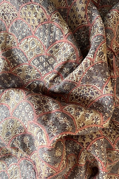 Creative Bee 'ARCH' Natural Dyed Block Print Mulberry Silk Fabric (0.5 Meter)