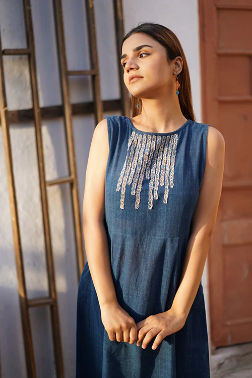 Creative Bee 'ELYSIAN' Handwoven Natural Dyed Indigo Cotton Sleeveless Dress - Image 5