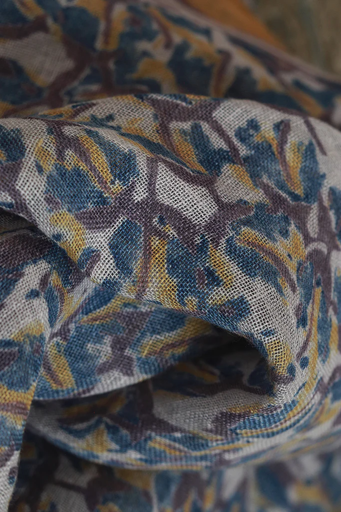 Creative Bee 'gul lalaa' Natural Dye Block Print Linen Stole - Image 3