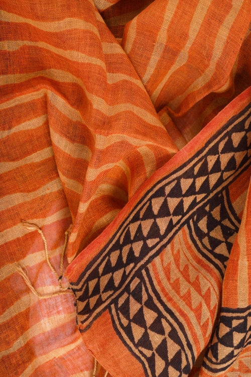 Creative Bee Hand Woven Natural Dye 'Block To Bolt' Print' Block-Printed Linen Stole - Image 2
