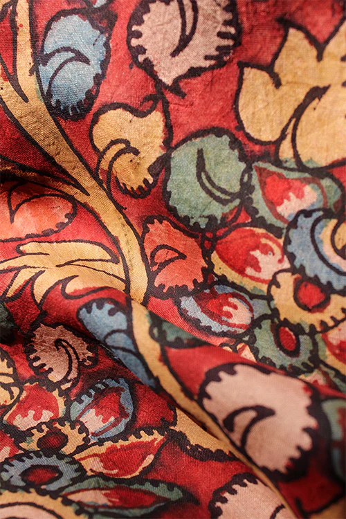 Creative Bee 'iconic' Natural Dye Hand-Painted Kalamkari Mulberry Silk Fabric (0.50 meter) - Image 4