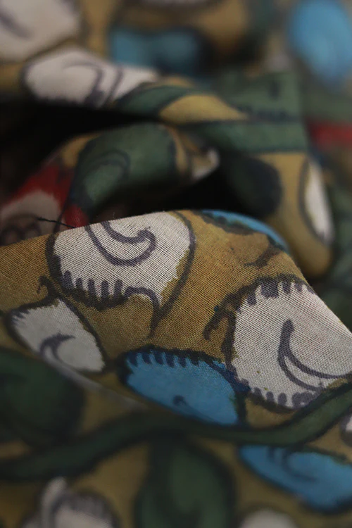 Creative Bee Natural Dye Hand-Painted Kalamkari Cotton Dupatta - Image 5