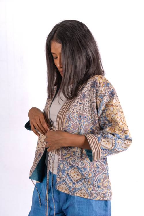 Creative Bee 'NOA' Women's Handwoven, Multiblock Patterned, Natural-Colored, Block Printed Reversible Short Jacket - Image 3