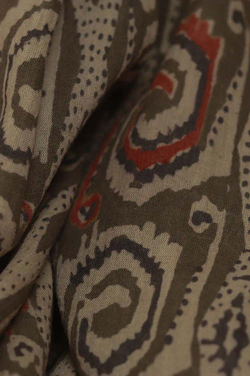 Creative Bee 'saleri' Natural Dye Block Print Cotton Stole - Image 3