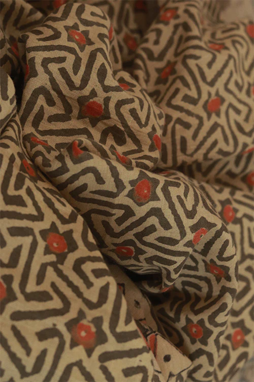 Creative Bee 'spin' Natural Dye Block Print Cotton Stole - Image 2