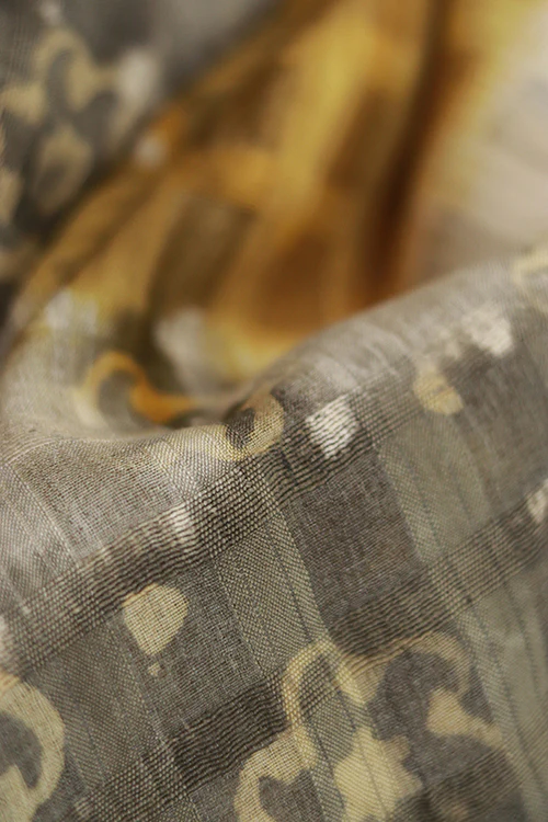 Creative Bee 'Vibhori' Natural Dye Shibori Silk Dupatta - Image 4