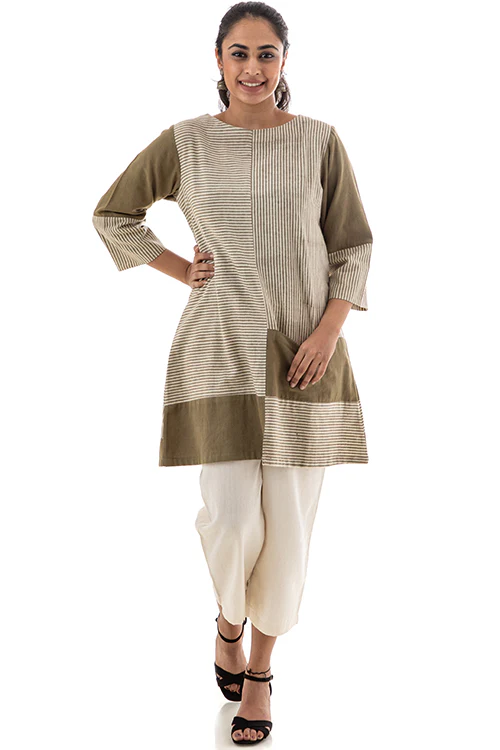 Creative Bee 'VOYAGE' Natural Dyed Handwoven Pure Cotton Travel Tunic - Image 2