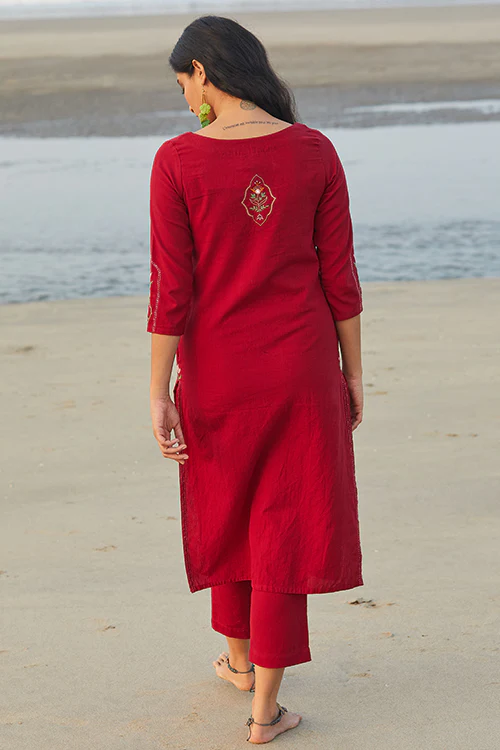 Okhai 'Darling' Embroidered Cotton Handloom Kurta-Pant Set - Image 5