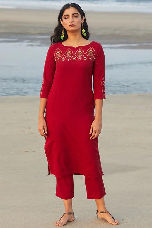 Okhai 'Darling' Embroidered Cotton Handloom Kurta-Pant Set - Image 6