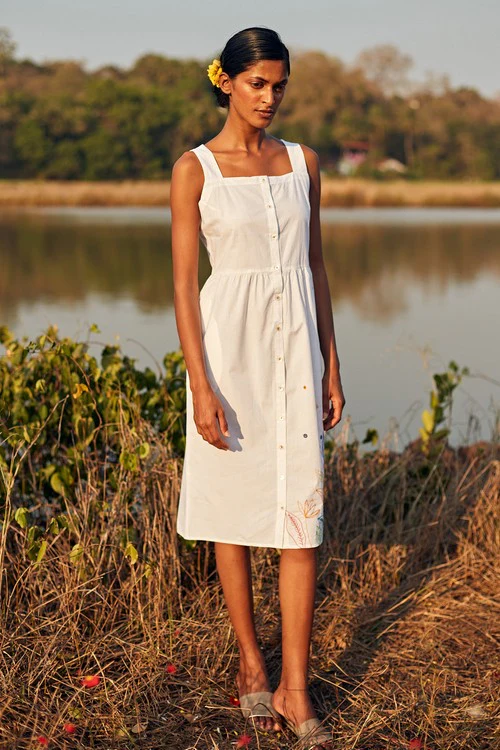 Okhai 'Daydream' Hand Embroidered Mirror Work Pure Cotton Dress with Stole - Image 13