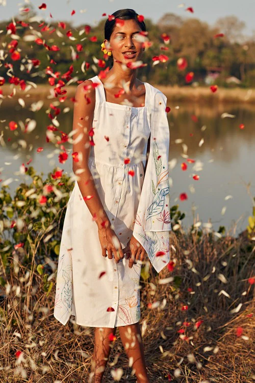 Okhai 'Daydream' Hand Embroidered Mirror Work Pure Cotton Dress with Stole - Image 9