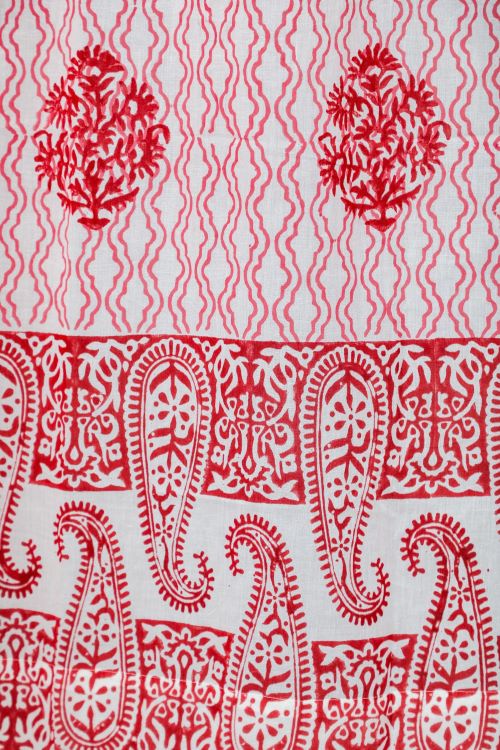 Sooti Syahi Dazzling Rose Hand Block Printed Door Curtain - Image 5