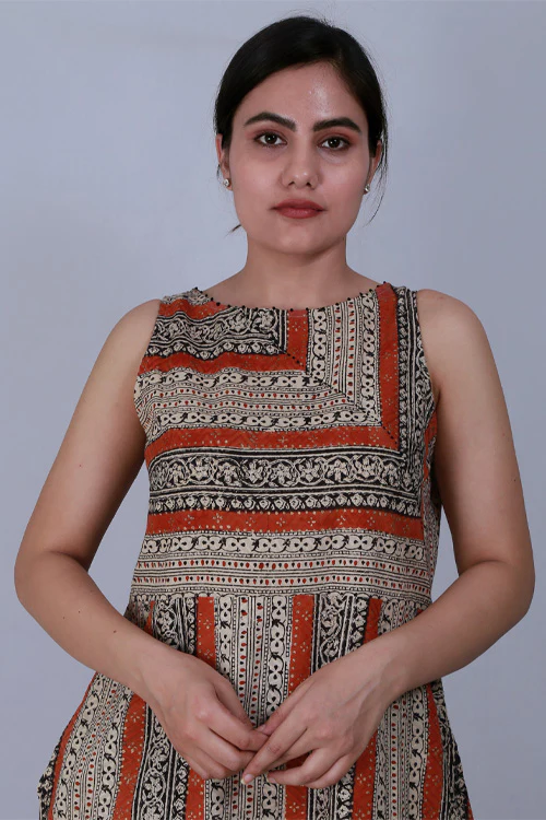 Dharan 'Bagru Border Dress' Beige Printed Sleeveless Dress - Image 4