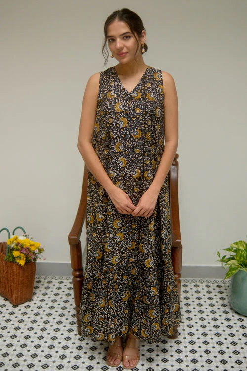 Dharan Hand Block Print "Black Jhalar Dress" - Image 2