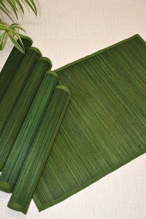 Dharini Bamboo Placemats Plain Seaweed (Set Of 6) - Image 4