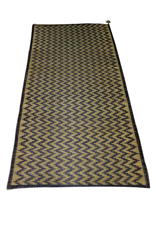 Dharini Madurkathi Chevron Pattern Floor Mat (3Ft x 6Ft) (Charcoal-Natural) - Image 3
