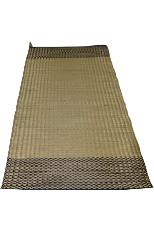 Dharini Madurkathi Floor Mat (3Ft x 6Ft) (Natural-Charcoal) - Image 3