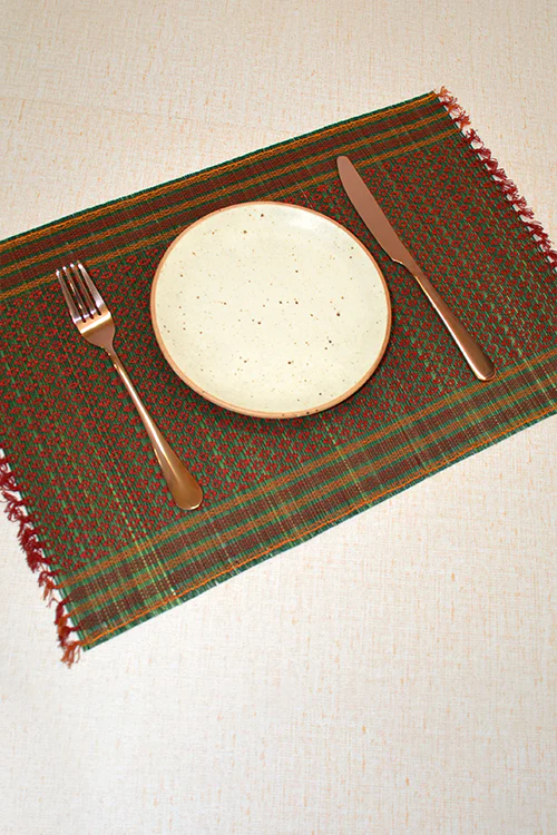 Dharini Madurkathi Tassels Placemats & Runner Set Green Maroon (Set Of 7) - Image 6