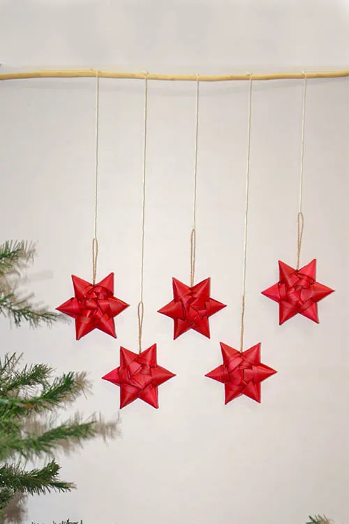 Dharini Palm Leaf Christmas Star Ornaments Red (Set of 5) - Image 2