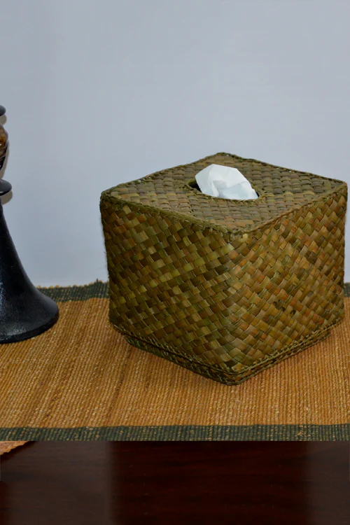 Dharini Screw Pine Boutique Tissue Box - Image 4