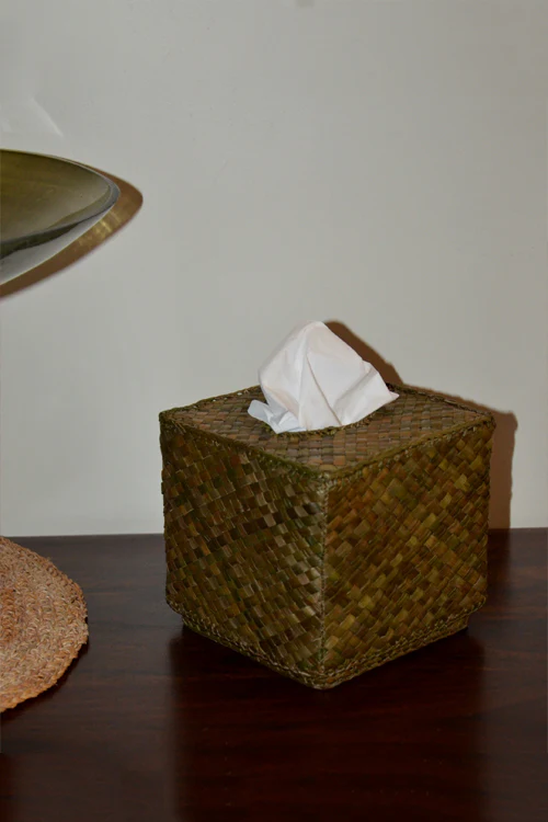 Dharini Screw Pine Boutique Tissue Box - Image 9