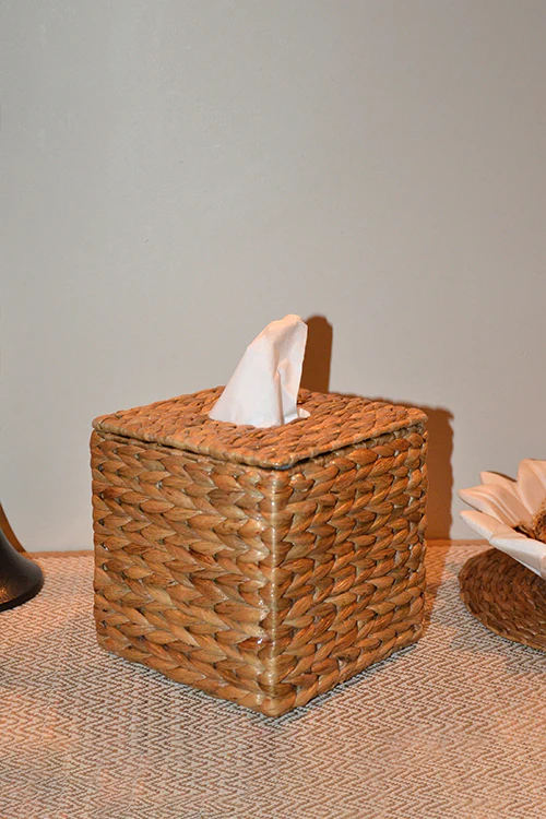 Dharini Water Hyacinth Boutique Tissue Box - Image 4