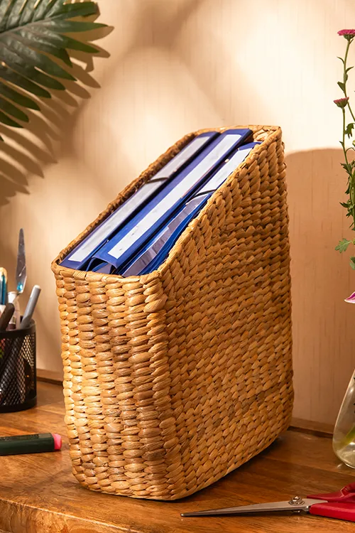 Dharini Water Hyacinth File/Magazine Holder (Natural) - Image 2