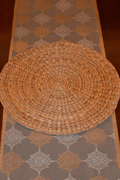 Dharini Water Hyacinth Round Mat (15Inch) - Image 2