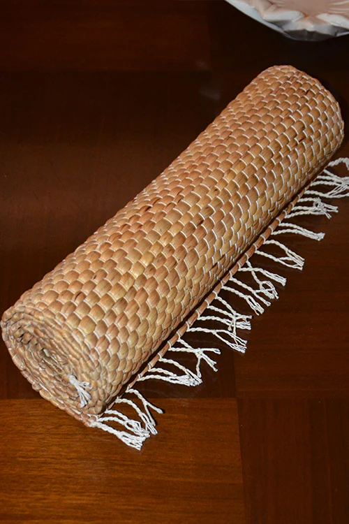 Dharini Water Hyacinth Table Runner - Image 4