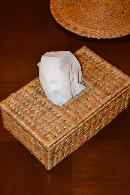 Dharini Water Hycinth Tissue Box - Image 3