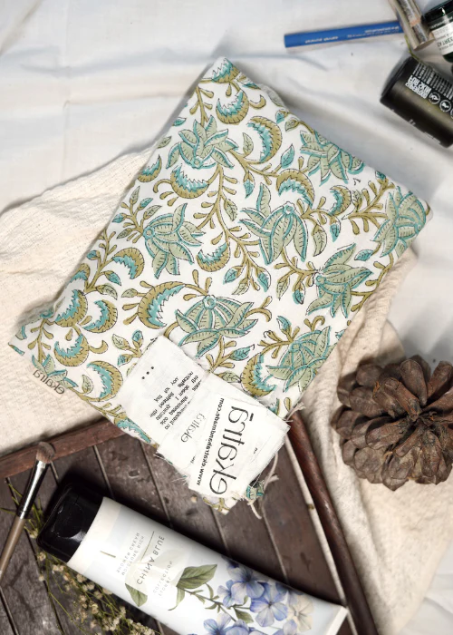Ekatra Green Leafy Floral Cotton Travel Pouch/Organizer ( Set Of 2 ) - Image 2