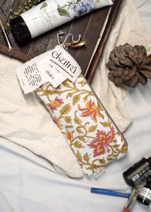 Ekatra Sustainable Cotton Travel Pouch/Organizer( Small Pouch ) - Pink Floral (Set Of 3 ) - Image 2