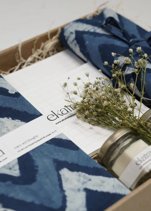 Ekatra Work Space Gift Hamper - Image 4