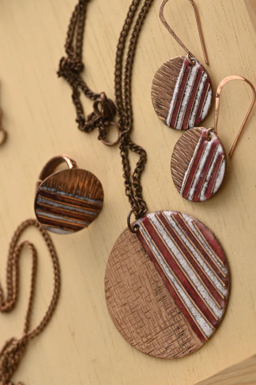 EkiBeki Hand Crafted Copper Enamel - Crinkle Fire Set Small - Image 3