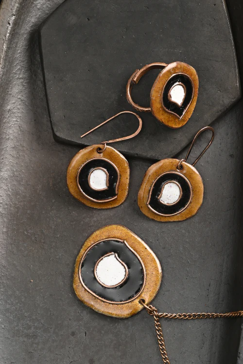 EkiBeki Hand Crafted Copper Enamel - Vartul Ochre Set - Image 3