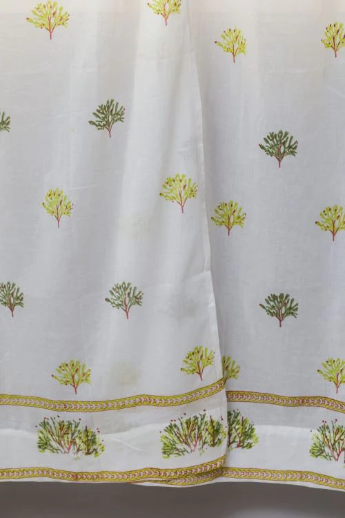 Sooti Syahi Envy Zinnia Hand Block Printed Door Curtain - Image 3
