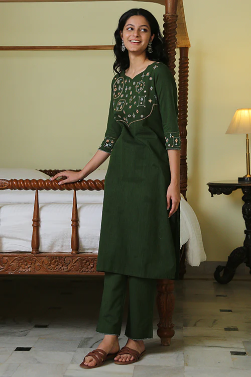 Okhai 'Eucalyptus Garden' Pure Cotton Hand Embroidered Mirror Work Kurta Pant Set - Image 5
