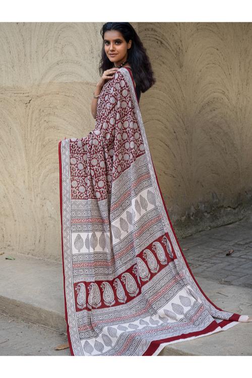 TICH Exclusive Bagh Hand Block Printed Cotton Saree - White Flowers - Image 3