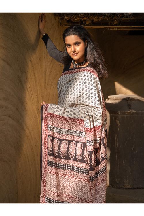 Exclusive Bagh Hand Block Printed Modal Satin Saree - Beige Florets - Image 10