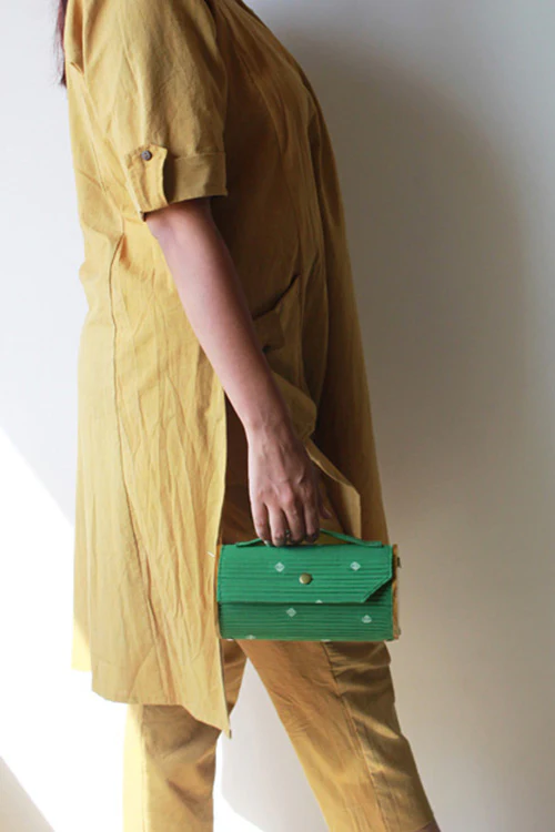Lukka Chuppi Fern Round Clutch - Single Sleeve - Image 7