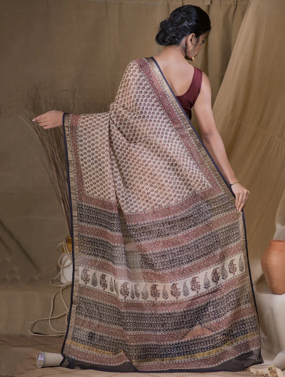 TICH Bagru Block Printed Maheshwari Saree - Floret Bloom (With Blouse Piece) - Image 3